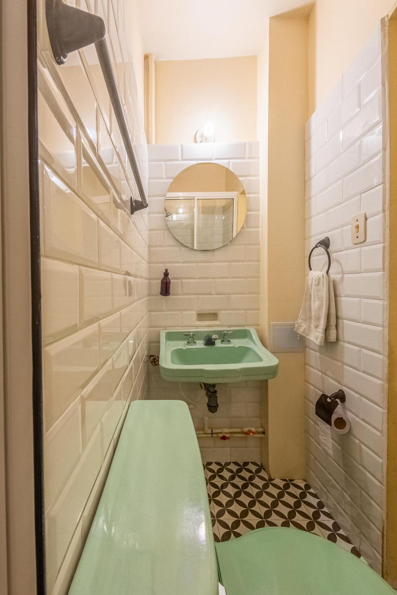 R10 Auberge de jeunesse *